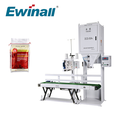 Empaquetadora del arroz de Ewinall DCS-50A1 5kg 10kg 15kg 25kg con la costura del transportador